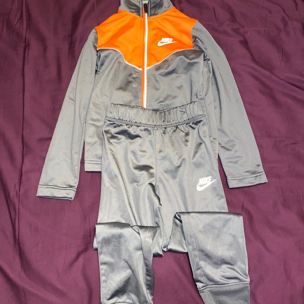 Boys Nike Tracksuit